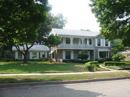 845 Geralayne Cir., Wauwatosa, WI 53213