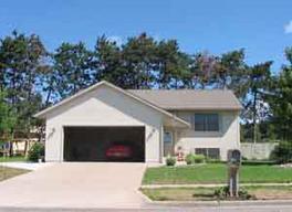 1005 Packer Dr., Holmen, WI 54636