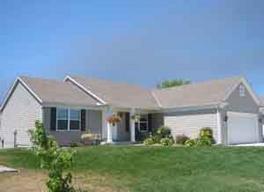 1712 Penhurst Way, Waukesha, WI 53186