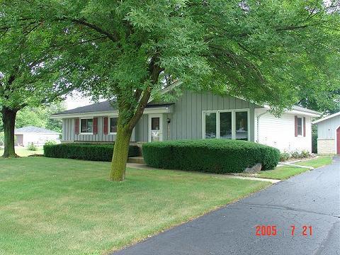 6034 S 37th, Greenfield, WI 53221