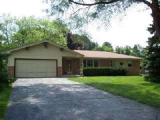 4850 S 82nd St., Greenfield, WI 53220