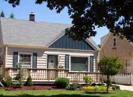 3250 S Herman St., Milwaukee, WI 53207