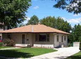 524 Roosevelt Dr., West Bend, WI 53090