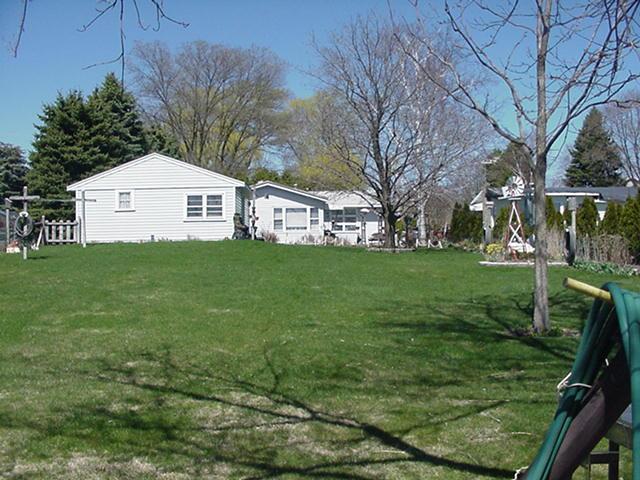 26805 91st Pl., Salem, WI 53168