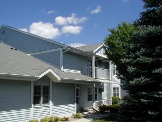 621 Barrington Ct #C, West Bend, WI 53095