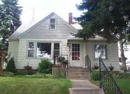 3267 W Lakefield Dr., Milwaukee, WI 53215