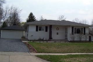 1911 Garland Ave., Waukesha, WI 53188