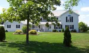 7725 S 13th St., Oak Creek, WI 53154