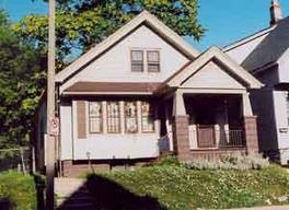 2553 N 35th St, Milwaukee, WI 53210