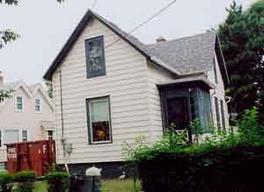 614 Hagerer St., Racine, WI 53402