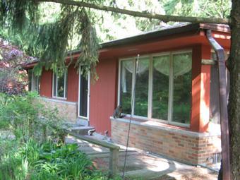 711 W Mequon Rd., Mequon, WI 53092