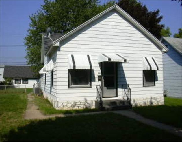 1611 Avon St, La Crosse, WI 54603