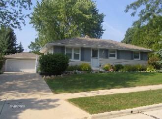 1610 Sunset Ridge Dr., West Bend, WI 53090