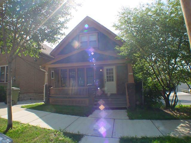 2421 S Burrell St, Milwaukee, WI 53207