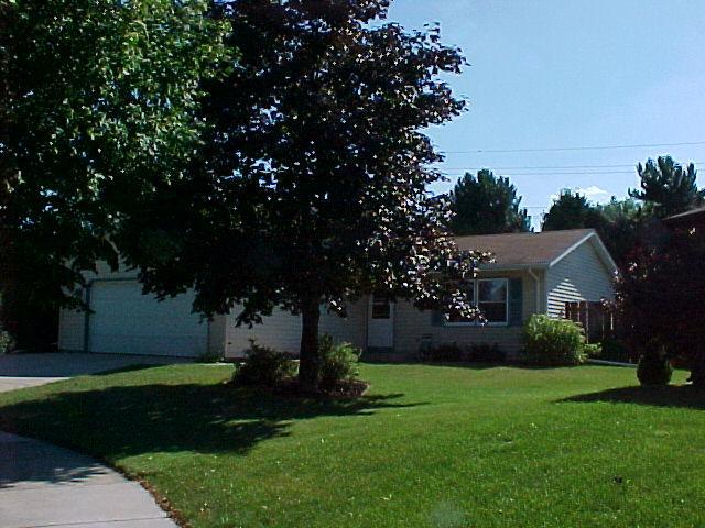 400 Indiana Ct., West Bend, WI 53095