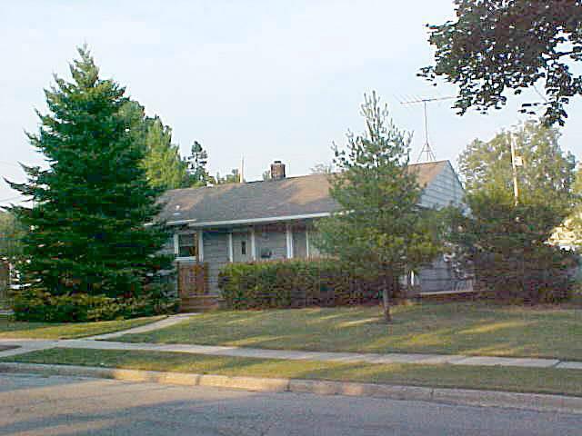142 Summit Dr., Port Washington, WI 53074