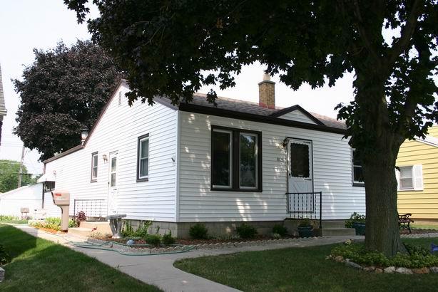 3261 S 54th St., Milwaukee, WI 53219