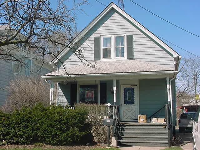 6526 5th Ave., Kenosha, WI 53143