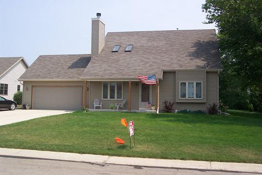 5337 Heidi Dr., Caledonia, WI 53402