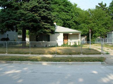 1737 Kentucky, Racine, WI 53405