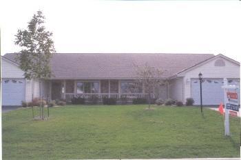 929 W York St., Oak Creek, WI 53154