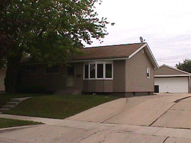 6626 S 19th  St., Milwaukee, WI 53221