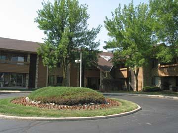 2101 W Good Hope Rd. #212, Glendale, WI 53209