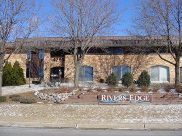 4225 W Rivers Edge Cir. #23, Brown Deer, WI 53209