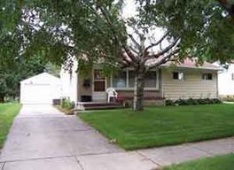 726 James Ct., West Bend, WI 53095
