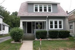 517 Elizabeth St, Waukesha, WI 53186