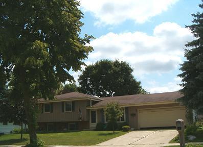 231 W Althea Dr., Grafton, WI 53024