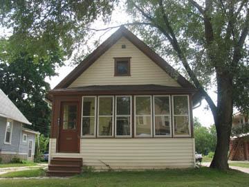 443 Dunbar Ave., Waukesha, WI 53186