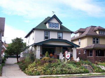 2821 S Superior St, Milwaukee, WI 53207