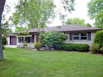 N120W20184 Dalebrook Dr., Germantown, WI 53076