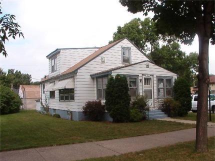 2621 Harvey St., La Crosse, WI 54603