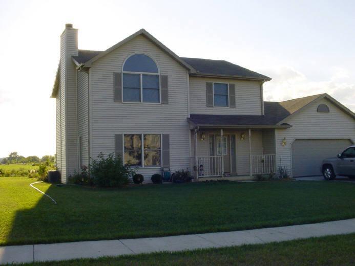 8828 242nd Ave., Salem, WI 53168