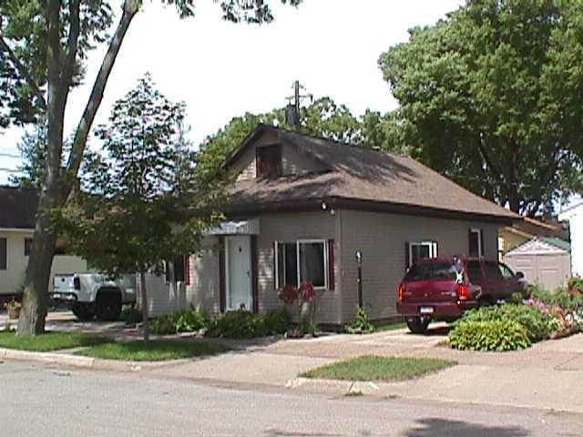 1139 Maple St., La Crosse, WI 54601