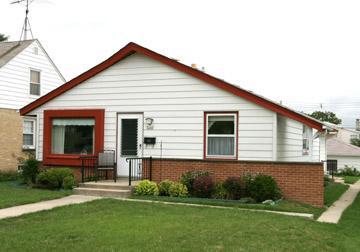 3240 S 44th St., Greenfield, WI 53219