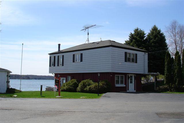 4497 Peninsula Dr., West Bend, WI 53095