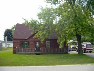2813 Sunrise Rd, Caledonia, WI 53402