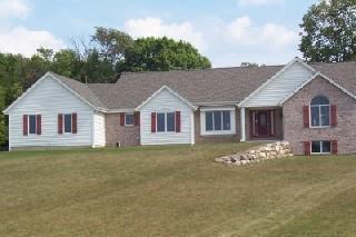 7680 S Forestview Ln., Vernon, WI 53189