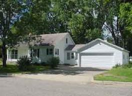 614 E 1st Ave., Holmen, WI 54636