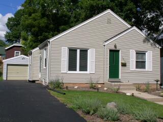 1515 S 94th St., West Allis, WI 53214