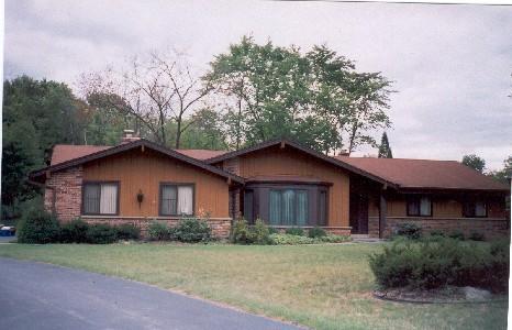 3545 Shadybrook Ct., Brookfield, WI 53005