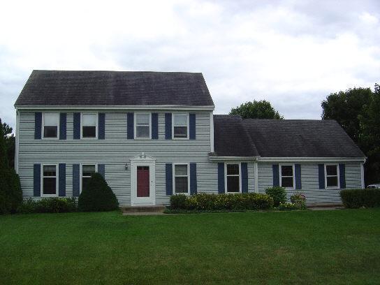 5300 S 121st St, Hales Corners, WI 53130