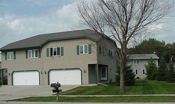 708 Ridge View Dr., Hartford, WI 53027