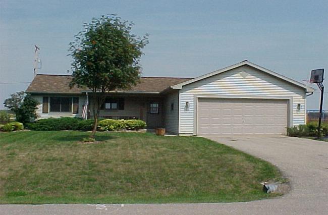 6342 1st Ave., Lyons, WI 53147