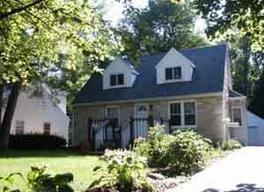 5746 N Sievers Pl., Glendale, WI 53209