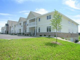 1275 Shadowood Cir #111, West Bend, WI 53095