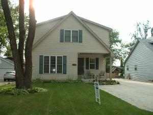12132 223rd Ave., Bristol, WI 53104